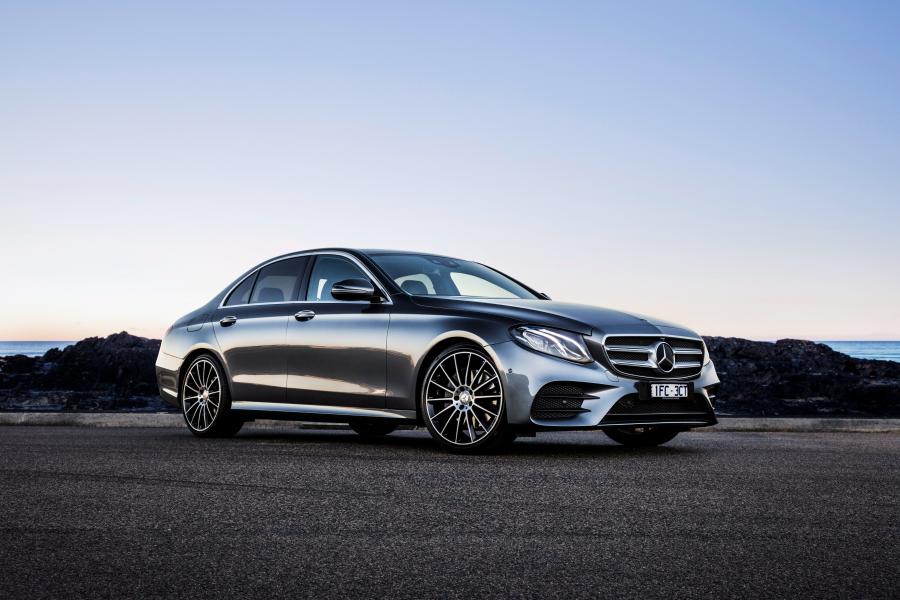  Mercedes-Benz E220 d AMG Line 2016 года  (AU) (фото 14 из 19)